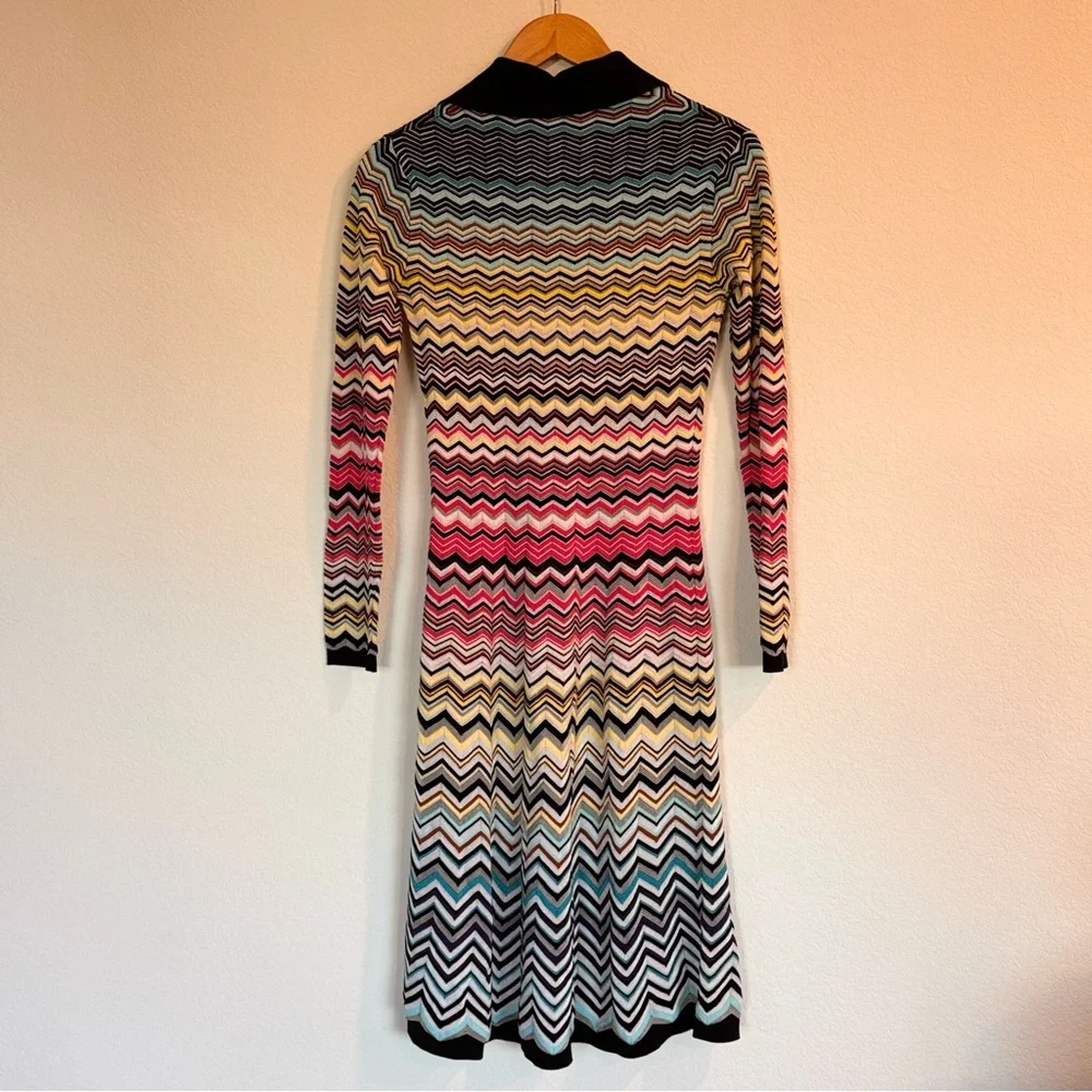 MISSONI Zig-Zag Knit Midi Dress Size Medium 38 (2) - Picture 4 of 8